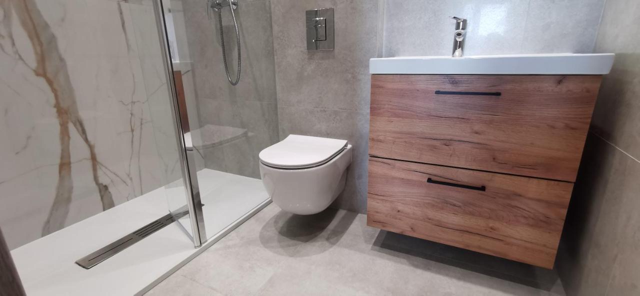 Wow Flou Przystan Letnica Apartamenty 700M Plaza Gdansk Exterior foto
